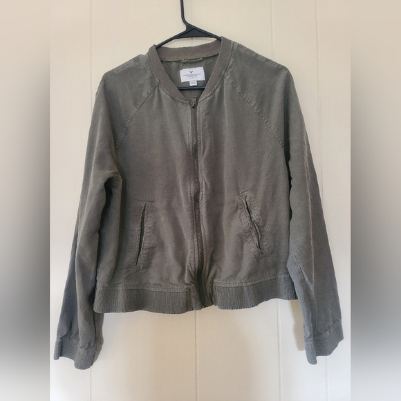 American Eagle Army Green Lightweight Jacket - Picture 1 of 5